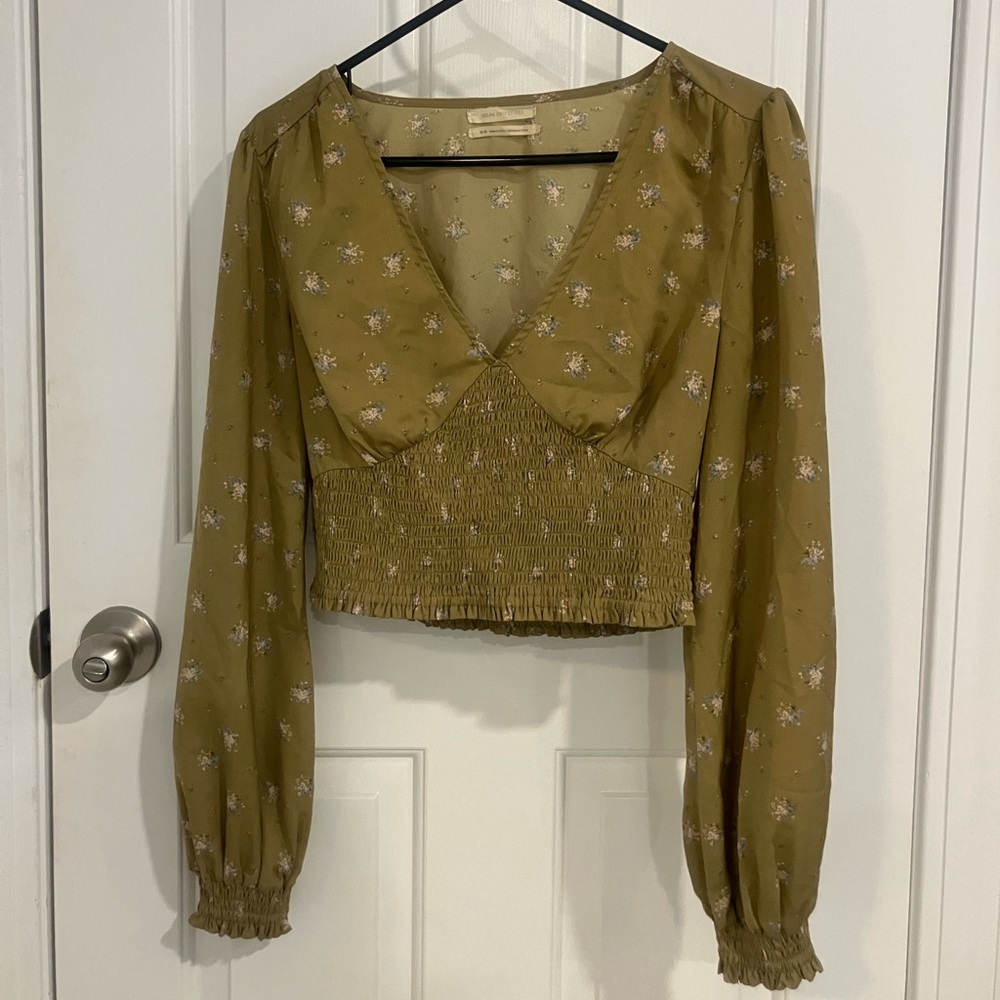 Urban Outfitters cropped green floral blouse